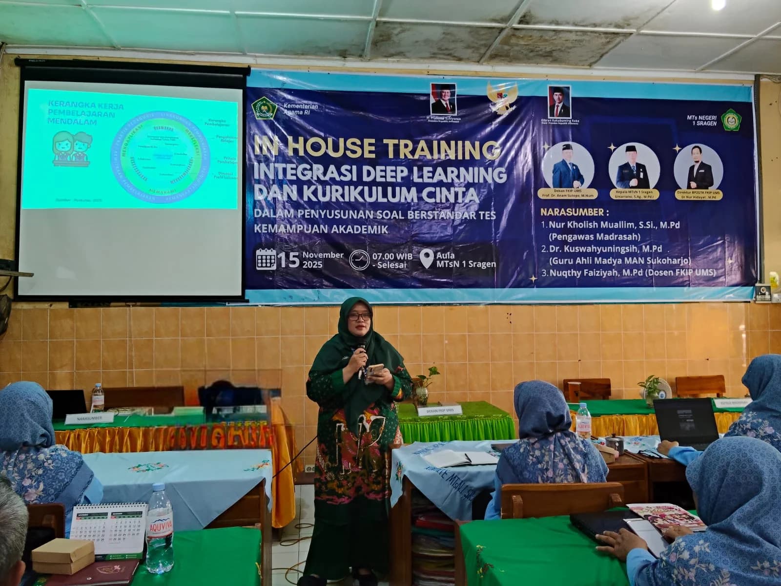 Diskusi Bersama Peserta